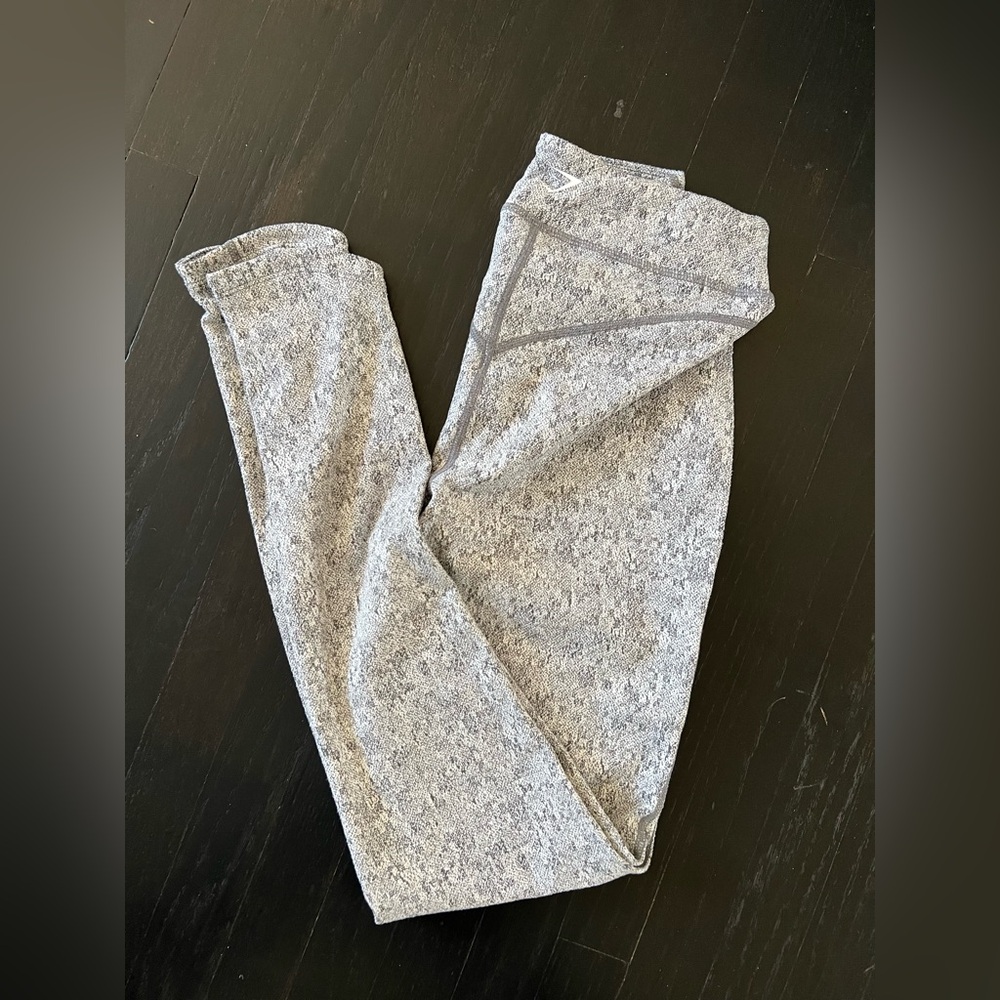 Gymshark women’s Gray Leggings size M